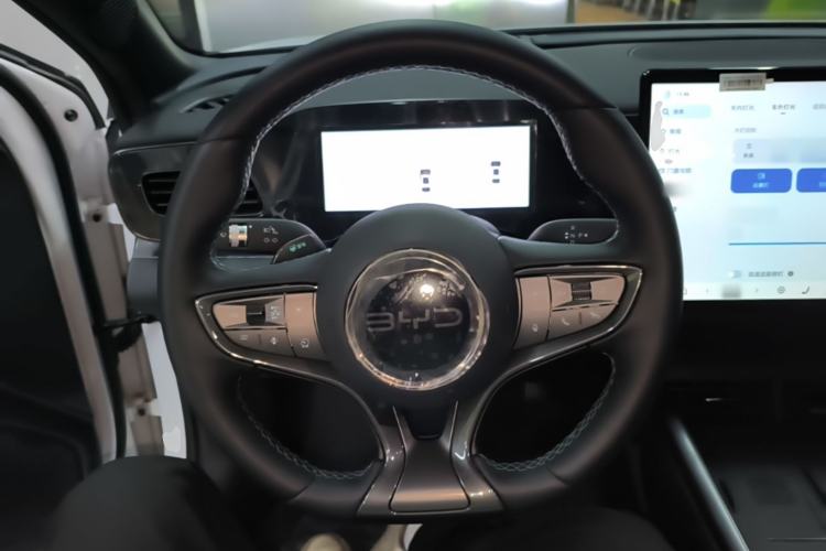 Used BYD Seal 06 New Energy 2025 EV 545KM Flagship Edition Steering Wheel