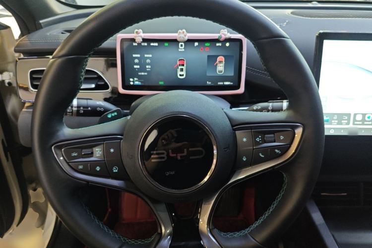 Used BYD Seal 06 New Energy 2025 DM-i Smart Drive 80KM Luxury Model Steering Wheel