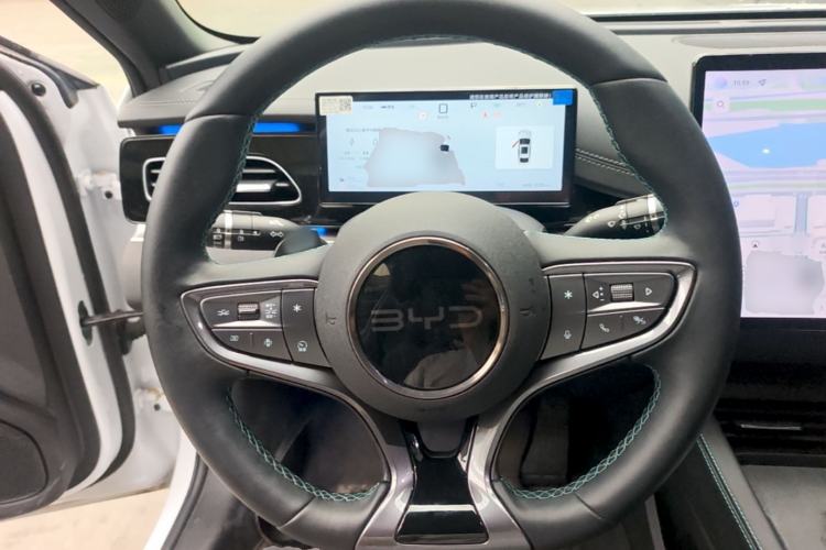 Used BYD Seal 06 New Energy 2025 DM-i Intelligent Drive 120KM Flagship Model Steering Wheel