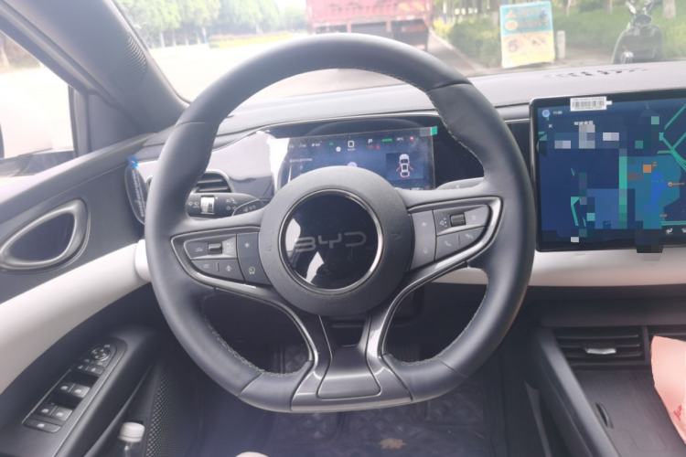 Used BYD Seal 06 New Energy 2025 EV 545KM Premium Edition Steering Wheel