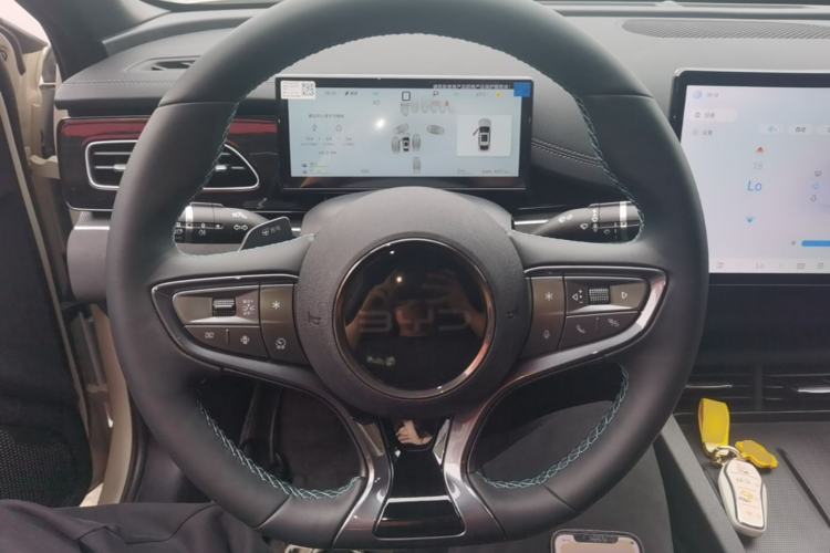 Used BYD Seal 06 New Energy 2025 DM-i Smart Drive 80KM Luxury Model Steering Wheel