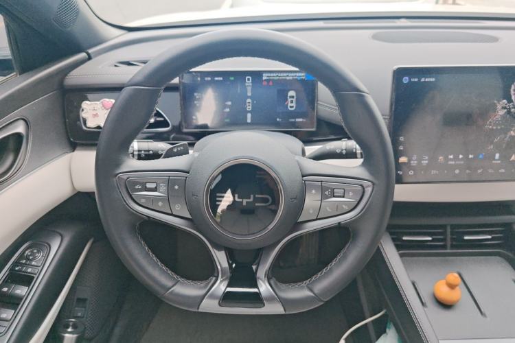 Used BYD Seal 06 New Energy 2025 DM-i Smart Drive 120KM Prestige Model Steering Wheel