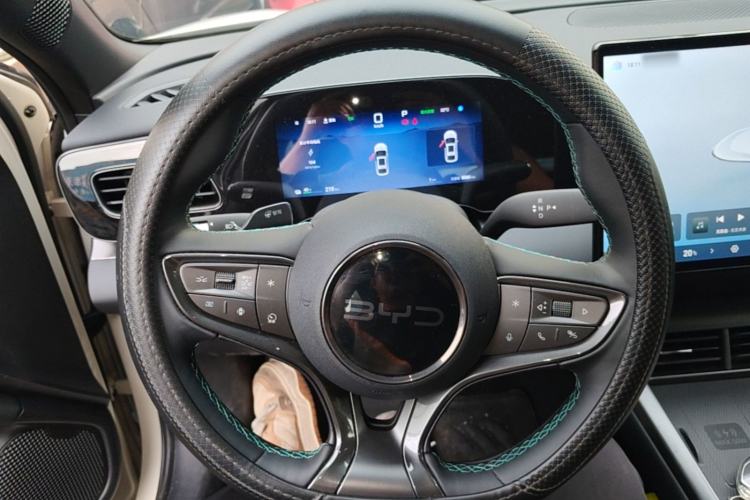 Used BYD Seal 06 New Energy 2025 EV 545KM Flagship Edition Steering Wheel
