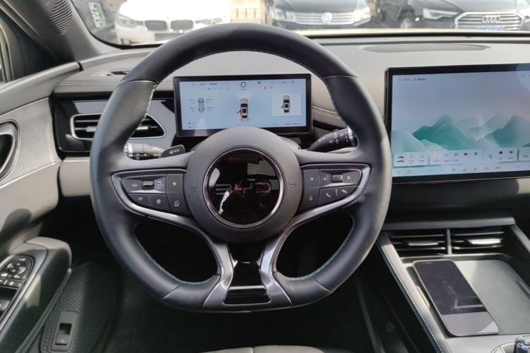 Used BYD Seal 06 New Energy 2025 DM-i Smart Drive 120KM Deluxe Model Steering Wheel