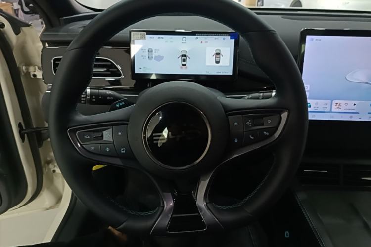 Used BYD Seal 06 New Energy 2025 DM-i Smart Drive 120KM Deluxe Model Steering Wheel