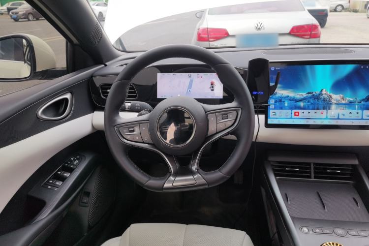 Used BYD Seal 06 New Energy 2025 EV 545KM Premium Edition Steering Wheel