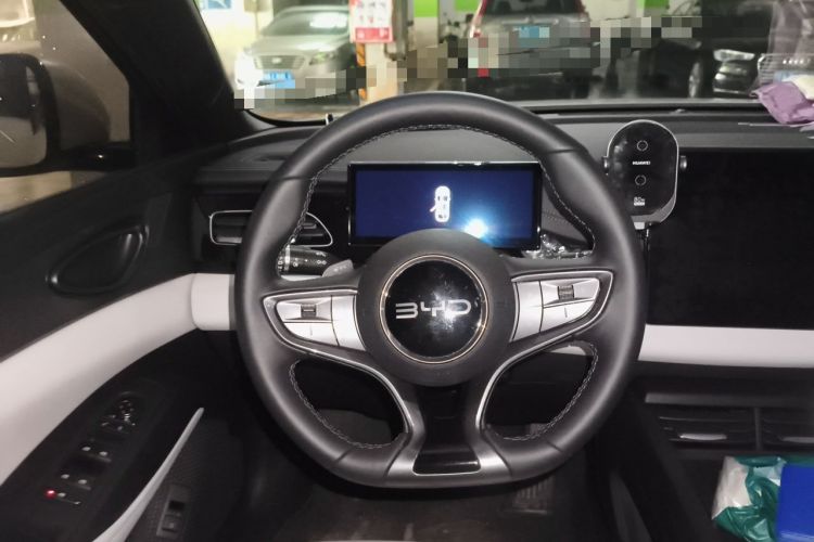 Used BYD Seal 06 New Energy 2025 DM-i Smart Drive 80KM Luxury Model Steering Wheel