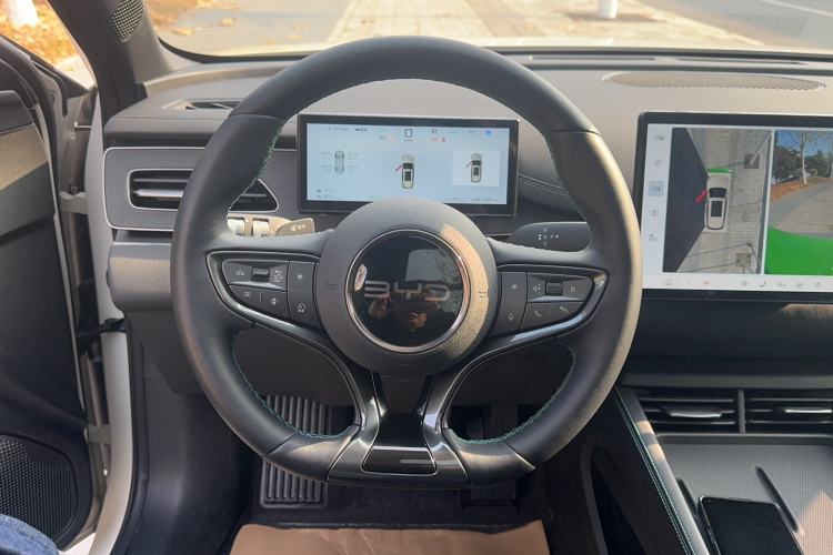 Used BYD Seal 06 New Energy 2025 DM-i Touring Base Model Steering Wheel