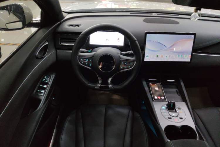 Used BYD Seal 06 New Energy 2025 DM-i Smart Drive 80KM Luxury Model Steering Wheel