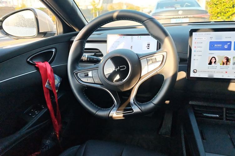 Used BYD Seal 06 New Energy 2025 DM-i Smart Drive 80KM Luxury Model Steering Wheel