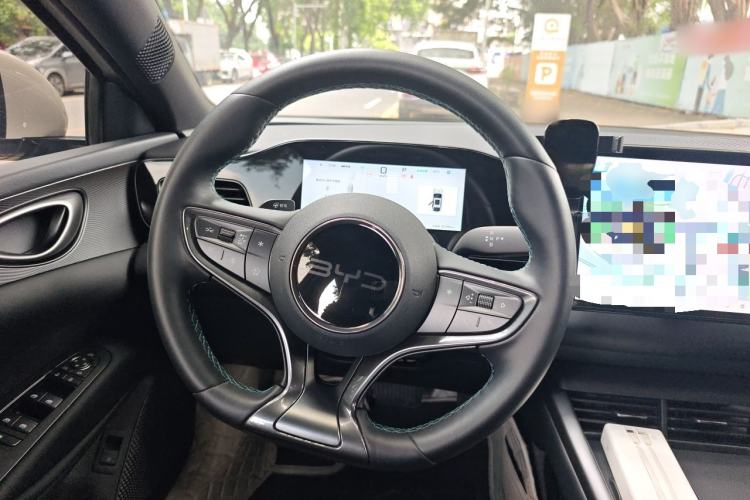 Used BYD Seal 06 New Energy 2025 EV 545KM Premium Edition Steering Wheel