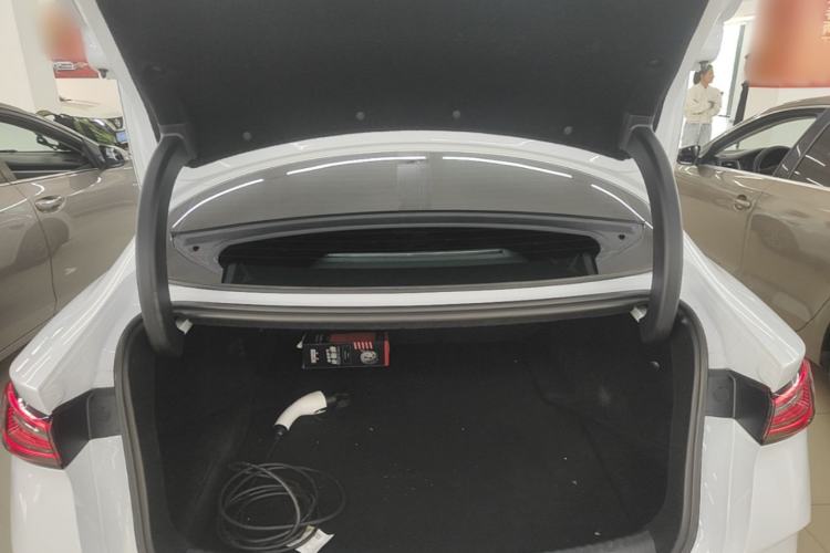 Used BYD Seal 06 New Energy 2025 DM-i Smart Drive 80KM Luxury Model Trunk