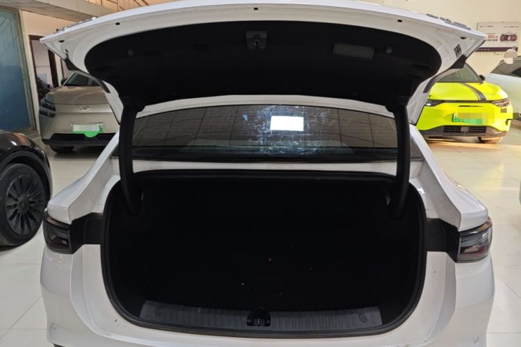 Used BYD Seal 06 New Energy 2025 EV 545KM Flagship Edition Trunk