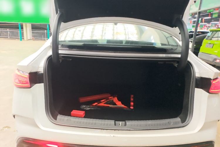 Used BYD Seal 06 New Energy 2025 DM-i Intelligent Drive 120KM Flagship Model Trunk