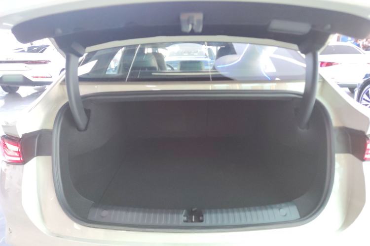 Used BYD Seal 06 New Energy 2025 EV 545KM Flagship Edition Trunk