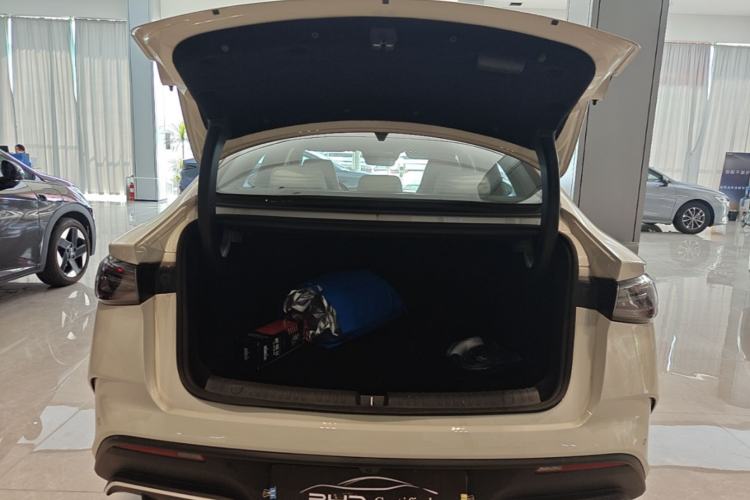 Used BYD Seal 06 New Energy 2025 DM-i Smart Drive 120KM Deluxe Model Trunk