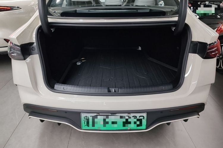 Used BYD Seal 06 New Energy 2025 DM-i Smart Drive 120KM Deluxe Model Trunk