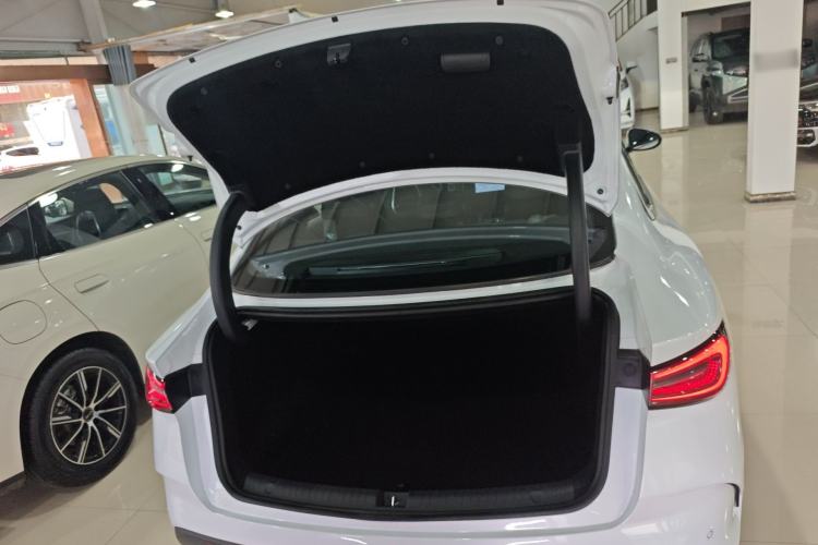 Used BYD Seal 06 New Energy 2025 DM-i Smart Drive 120KM Deluxe Model Trunk