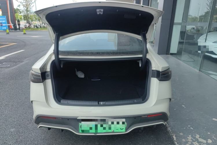 Used BYD Seal 06 New Energy 2025 DM-i Smart Drive 120KM Deluxe Model Trunk