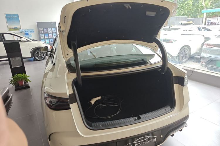 Used BYD Seal 06 New Energy 2025 DM-i Intelligent Drive 120KM Flagship Model Trunk