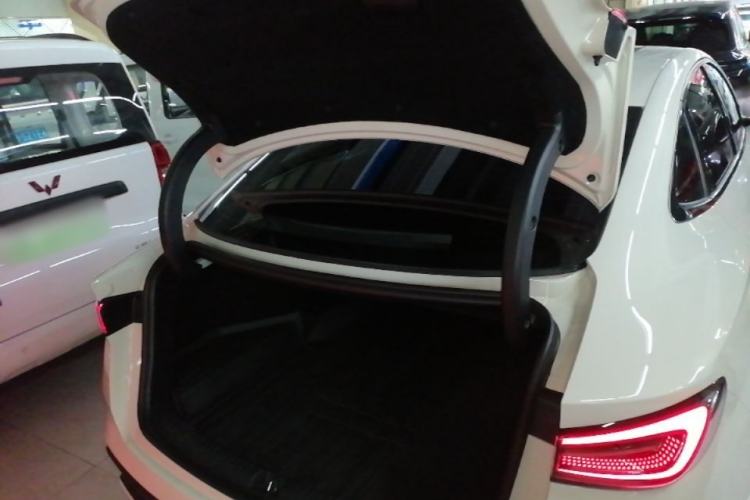 Used BYD Seal 06 New Energy 2025 DM-i Smart Drive 80KM Prestige Model Trunk
