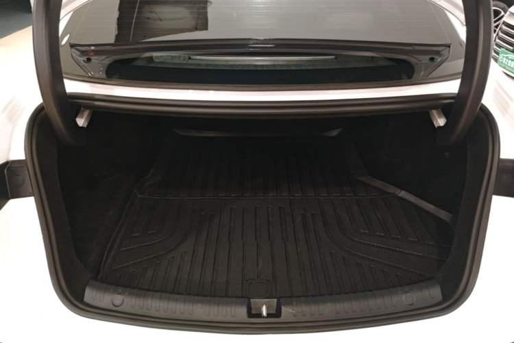 Used BYD Seal 06 New Energy 2025 DM-i Smart Drive 80KM Luxury Model Trunk