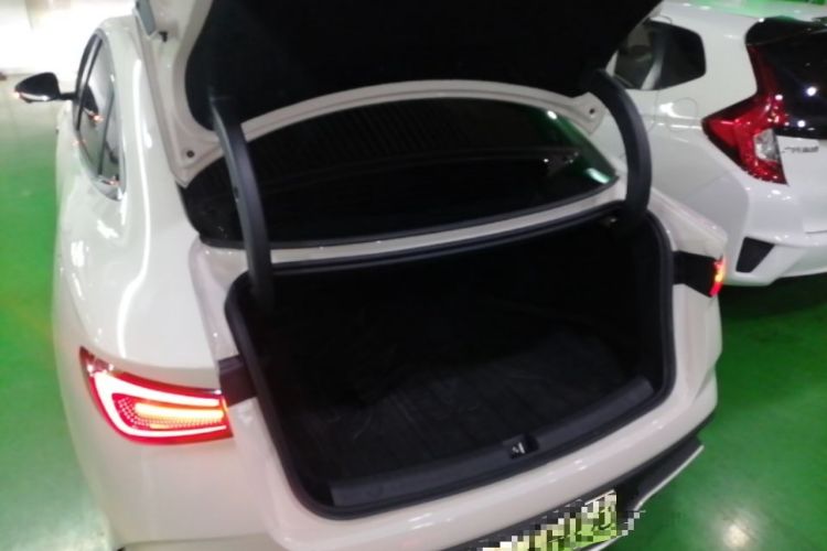 Used BYD Seal 06 New Energy 2025 DM-i Smart Drive 80KM Luxury Model Trunk