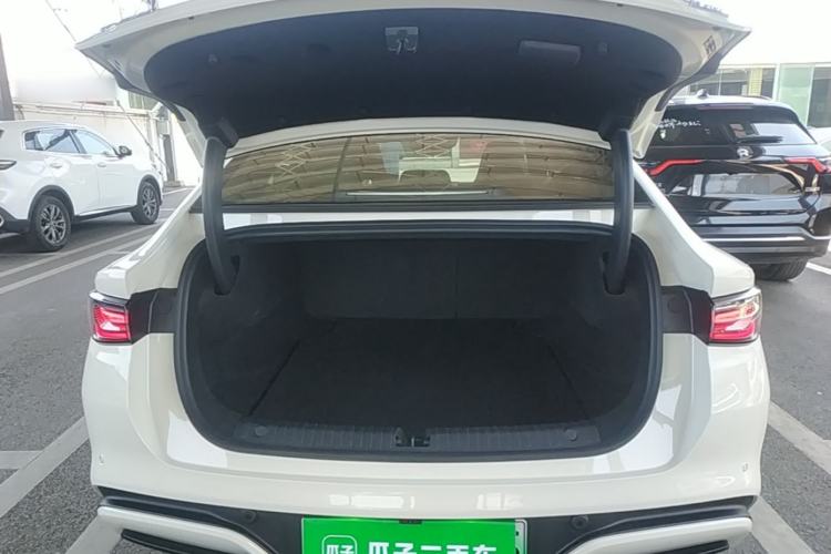 Used BYD Seal 06 New Energy 2025 EV 545KM Flagship Edition Trunk