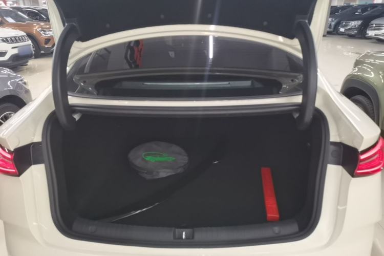 Used BYD Seal 06 New Energy 2025 DM-i Smart Drive 120KM Prestige Model Trunk