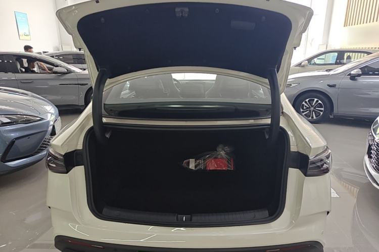 Used BYD Seal 06 New Energy 2025 DM-i Smart Drive 120KM Deluxe Model Trunk