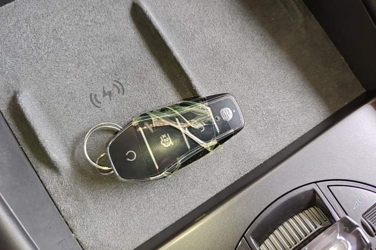 Used BYD Seal 06 New Energy 2025 DM-i Smart Drive 120KM Deluxe Model Vehicle Key
