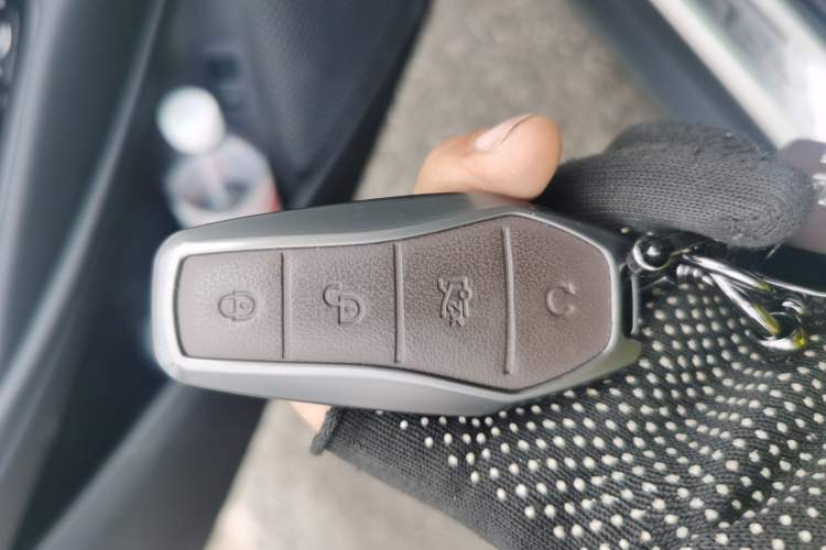 Used BYD Seal 06 New Energy 2025 EV 545KM Premium Edition Vehicle Key