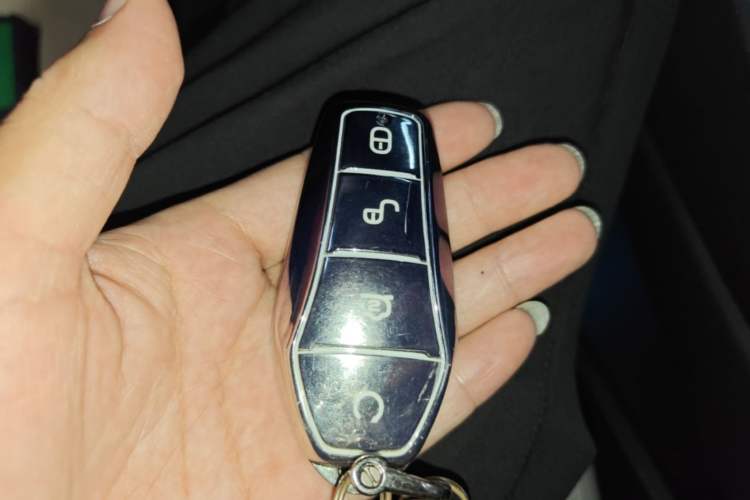 Used BYD Seal 06 New Energy 2025 DM-i Smart Drive 80KM Luxury Model Vehicle Key