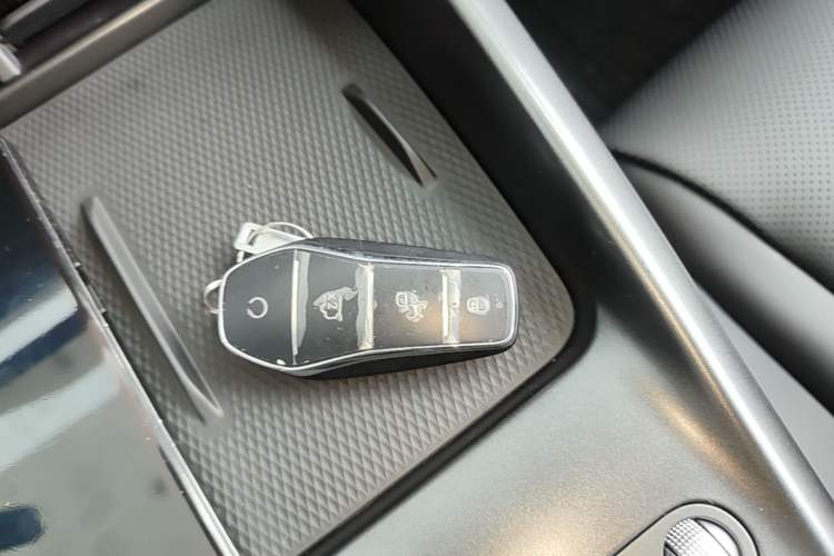 Used BYD Seal 06 New Energy 2025 EV 545KM Flagship Edition Vehicle Key