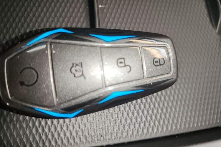 Used BYD Seal 06 New Energy 2025 EV 470KM Prestige Edition Vehicle Key