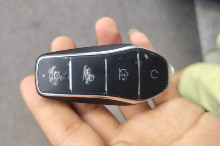 Used BYD Seal 06 New Energy 2025 DM-i Smart Drive 80KM Luxury Model Vehicle Key