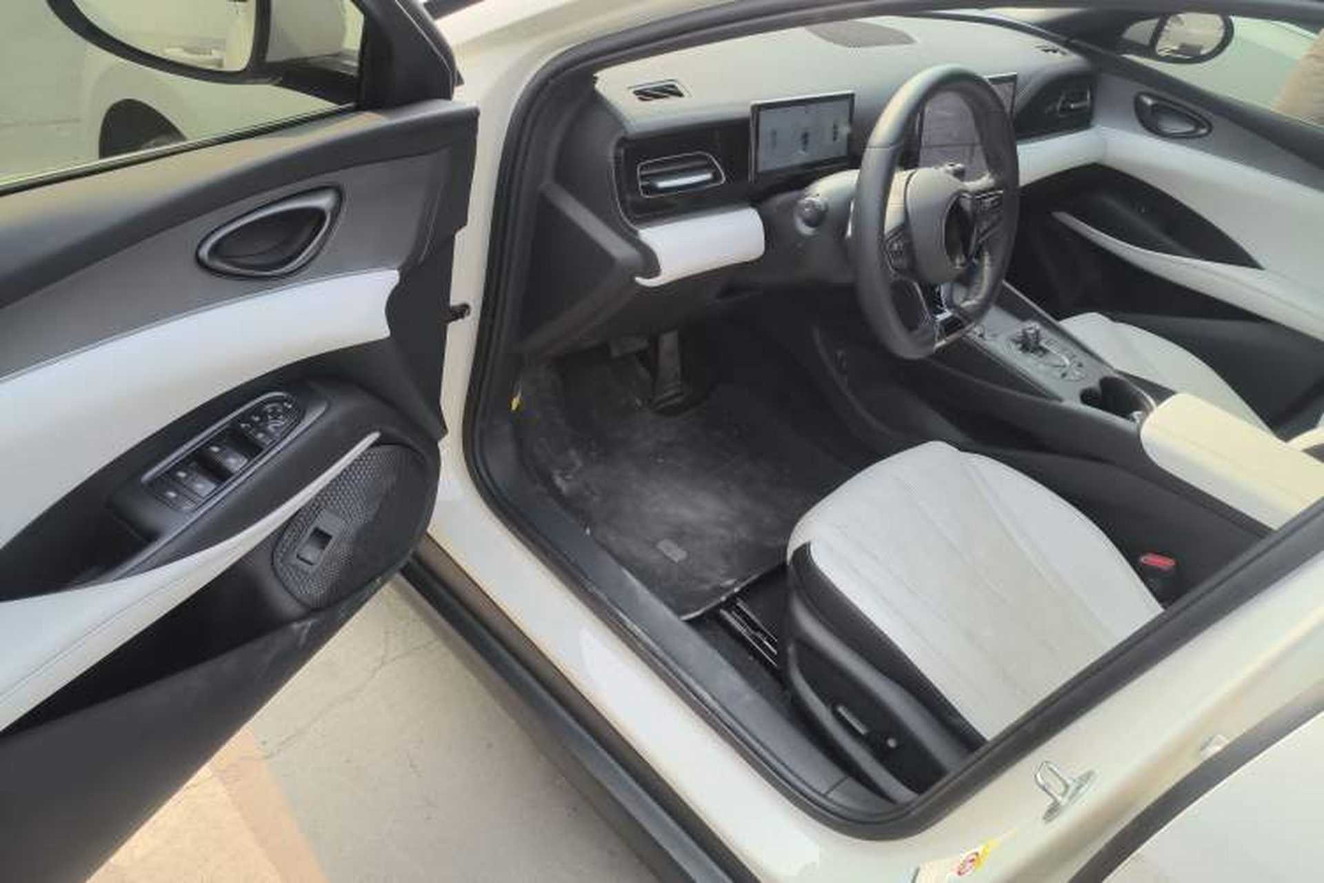 Used BYD Seal 06 New Energy 2025 DM-i Smart Drive 120KM Deluxe Model Driver Seat