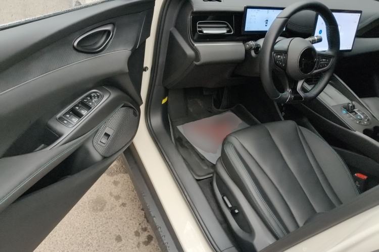 Used BYD Seal 06 New Energy 2025 DM-i Smart Drive 120KM Deluxe Model Driver Seat