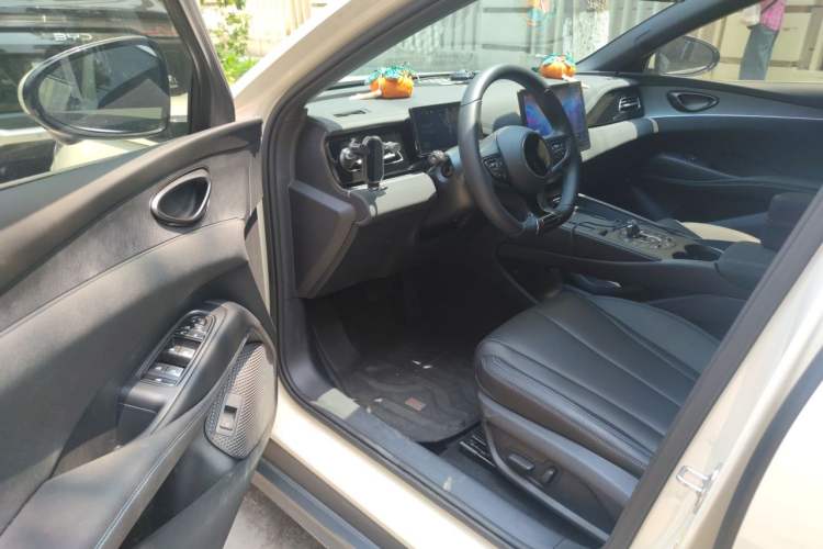 Used BYD Seal 06 New Energy 2025 DM-i Smart Drive 120KM Prestige Model Driver Seat