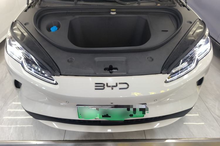 Used BYD Seal 06 New Energy 2025 EV 545KM Flagship Edition Engine Bay