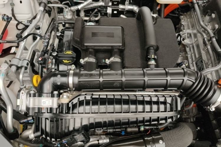 Used BYD Seal 06 New Energy 2025 DM-i Smart Drive 120KM Deluxe Model Engine Bay