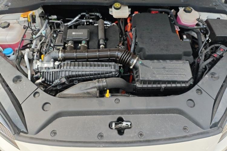 Used BYD Seal 06 New Energy 2025 DM-i Smart Drive 80KM Luxury Model Engine Bay