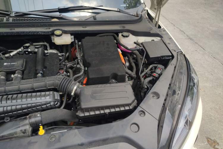 Used BYD Seal 06 New Energy 2025 DM-i Smart Drive 120KM Prestige Model Engine Bay Left