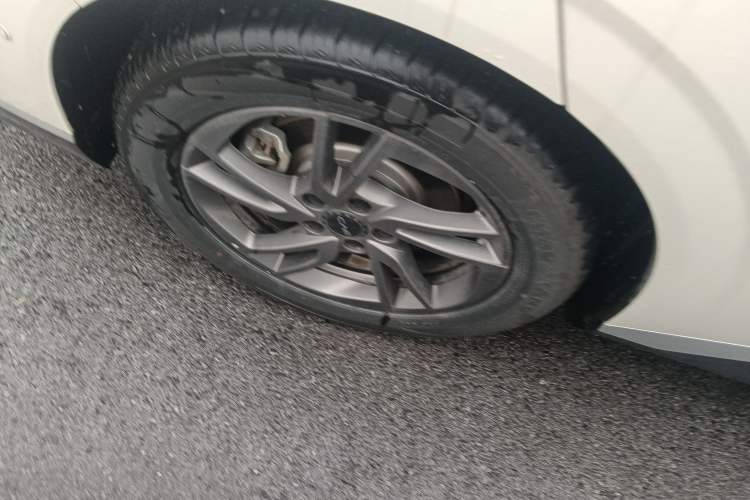 Used BYD Seal 06 New Energy 2025 EV 470KM Prestige Edition Exterior 5