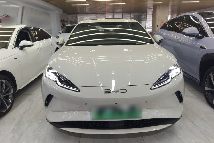 Used BYD Seal 06 New Energy 2025 EV 545KM Flagship Edition Front