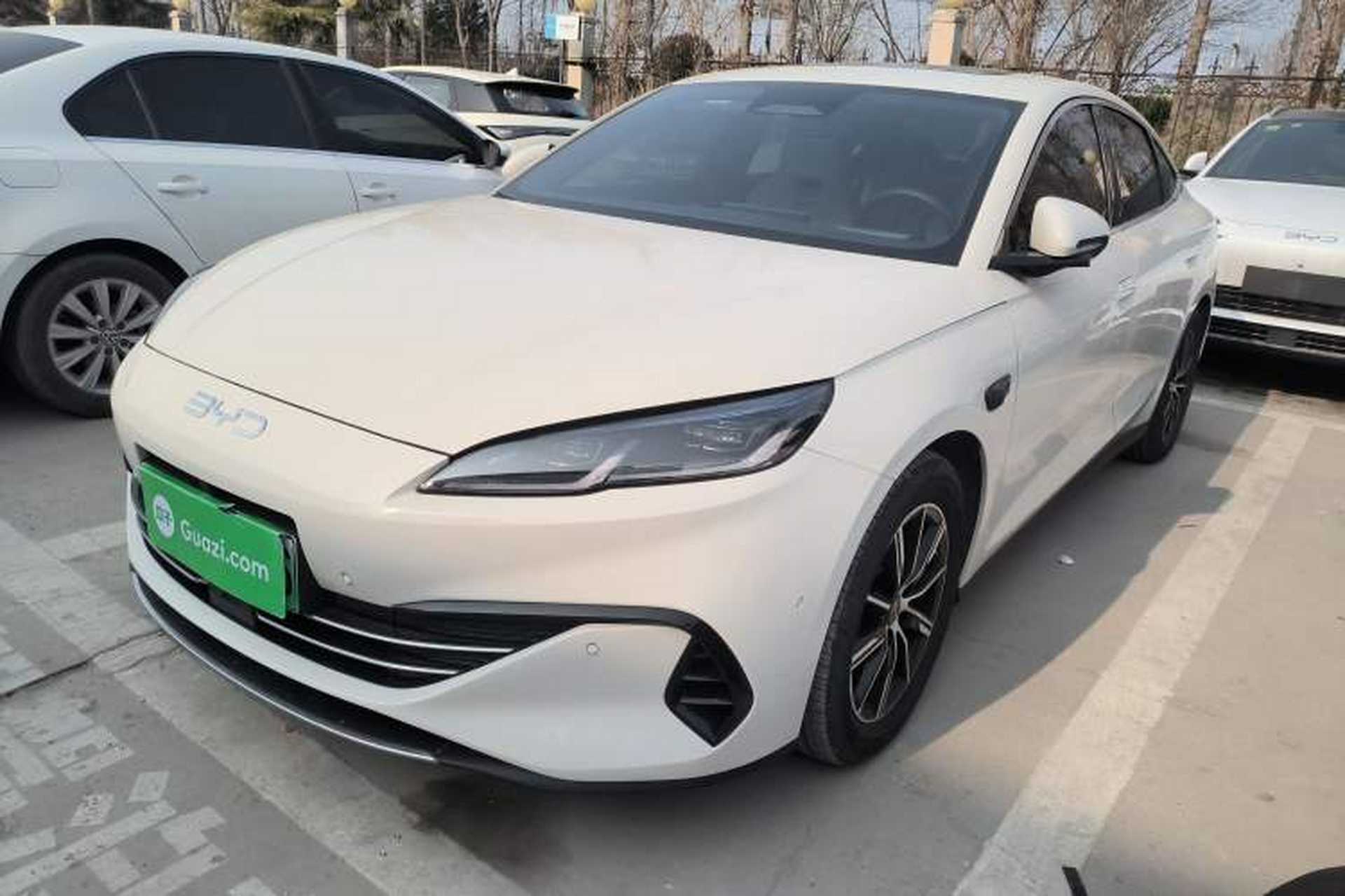 Used BYD Seal 06 New Energy 2025 DM-i Smart Drive 120KM Deluxe Model Front Left 45 Deg