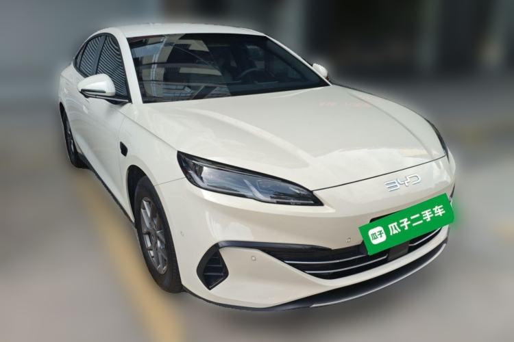 Used BYD Seal 06 New Energy 2025 DM-i Smart Drive 80KM Luxury Model Front Right 45 Deg