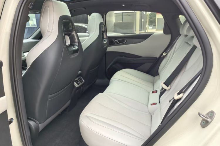 Used BYD Seal 06 New Energy 2025 EV 545KM Flagship Edition Interior 3