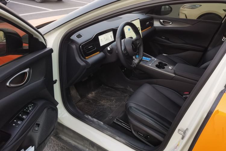 Used BYD Seal 06 New Energy 2025 EV 545KM Flagship Edition Interior 3