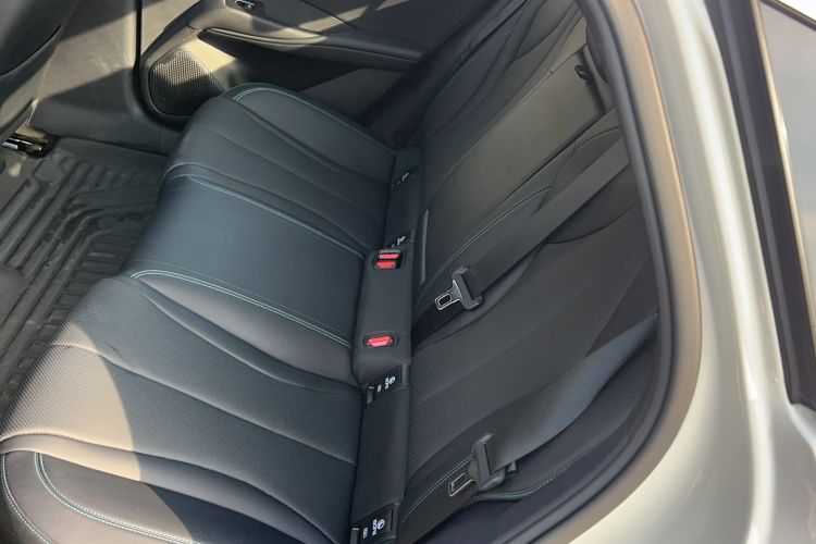 Used BYD Seal 06 New Energy 2025 EV 545KM Flagship Edition Interior 4